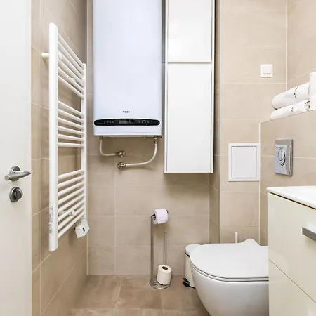 Bright And Cozy 1bd Flat In With Parking By Flat Mаnager Apartmán *